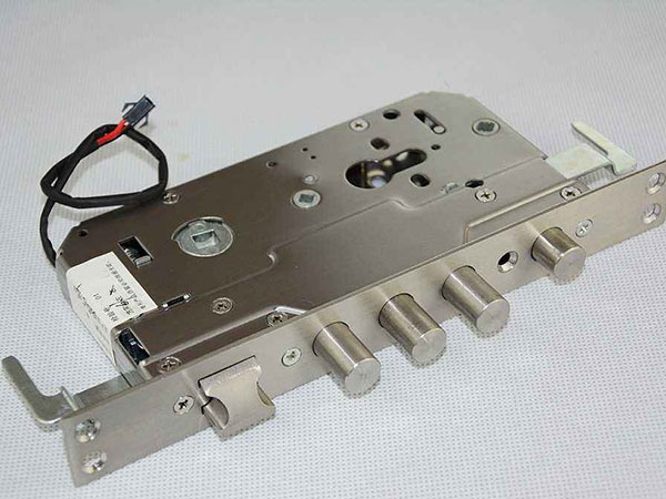 永川24小时上门开锁公司